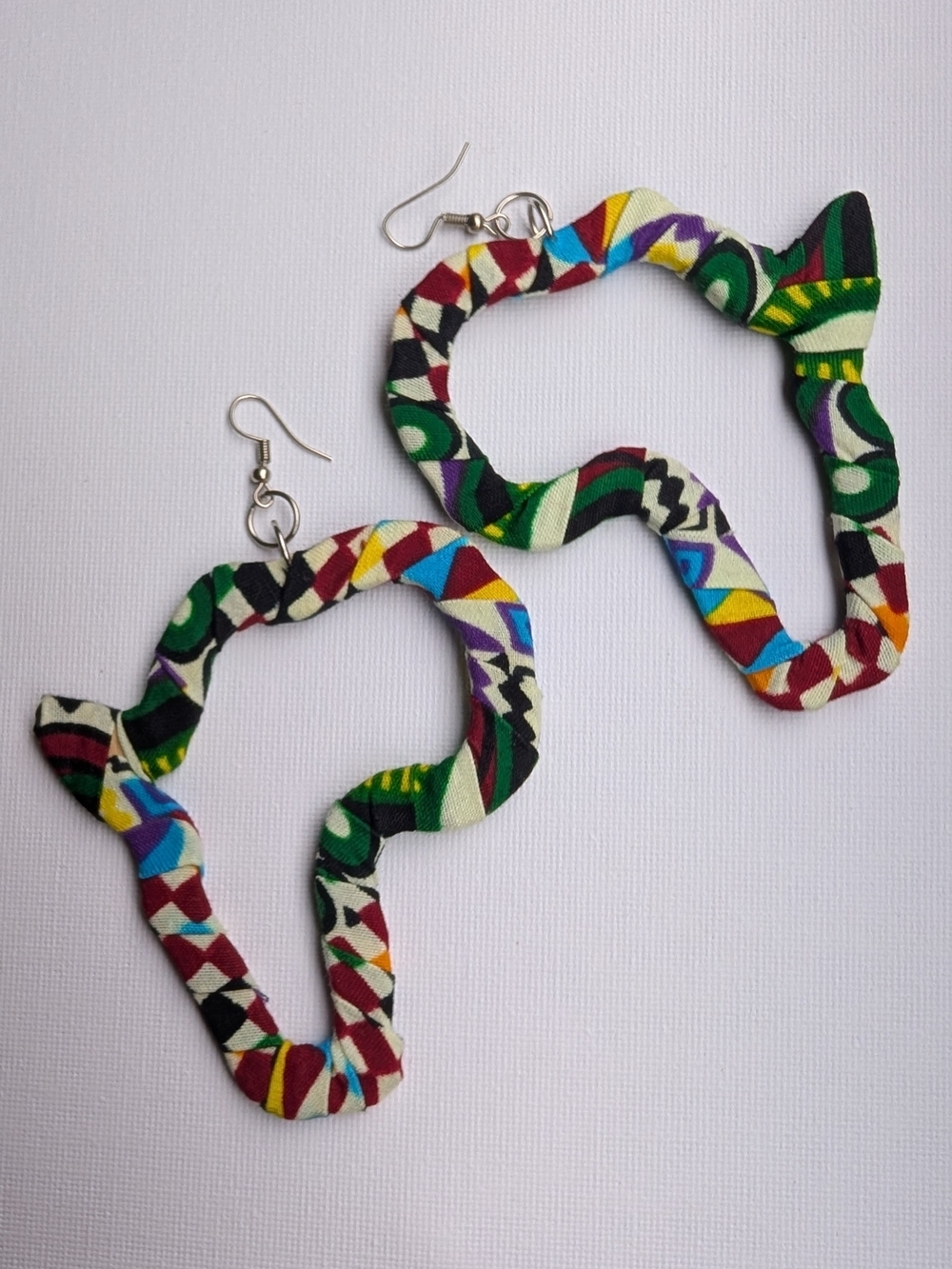 Multicolor Abstract Pattern Wave Drop Earrings